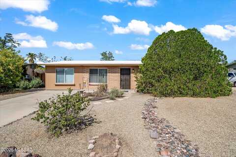 4270 W Jupiter Place, Tucson, AZ 85741