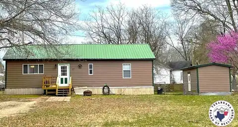 12 Craig St, Hooks, TX 75561