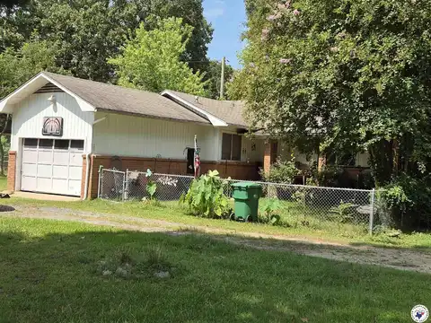 202 Roosevelt, Hooks, TX 75561
