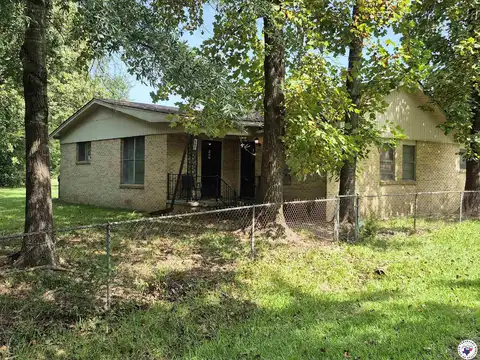 119 Roosevelt, Hooks, TX 75561