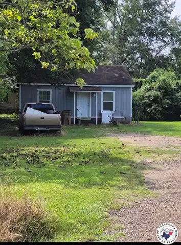 7 Meade Place, Hooks, TX 75561
