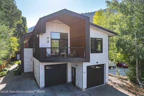 265 CRABTREE Lane, Jackson, WY 83001