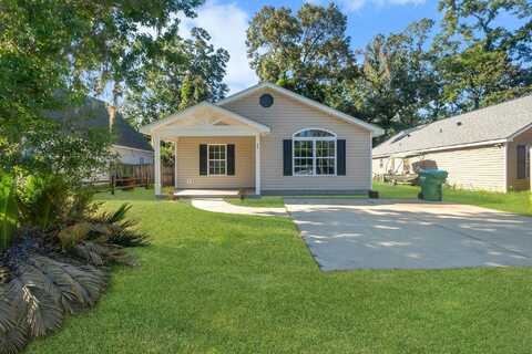 17 PUEBLO Trail, Crawfordville, FL 32327