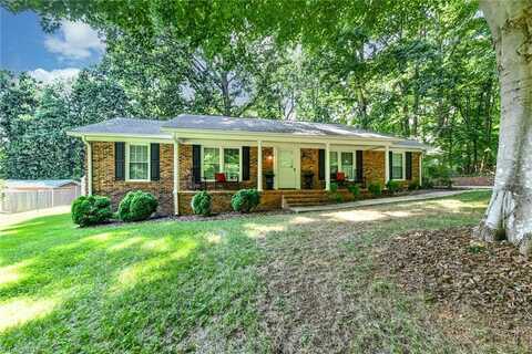 4801 Sweetbriar Road, Greensboro, NC 27455