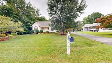 908 Stratford Road, Lexington, NC 27292