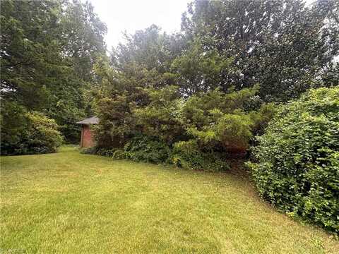 5205 Grandover Parkway, Greensboro, NC 27407