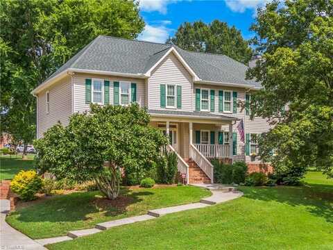 164 Fieldwood Drive, Advance, NC 27006
