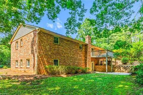 6151 Reidsville Road, Belews Creek, NC 27009