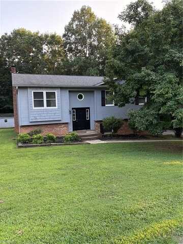 5046 Fleetwood Circle, Winston Salem, NC 27106