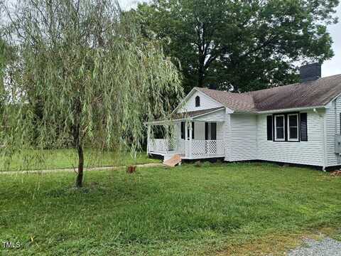 106 Nooe Street, Pittsboro, NC 27312