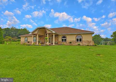 2440 WATER VALLEY ROAD, LANCASTER, PA 17603