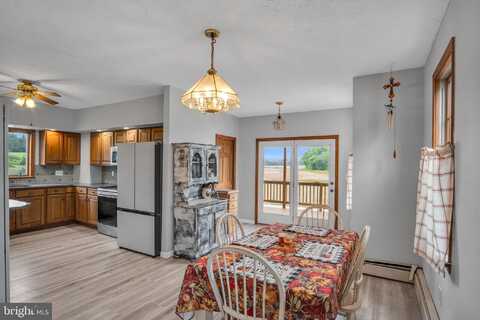 1041 IRISHTOWN ROAD, NEW OXFORD, PA 17350
