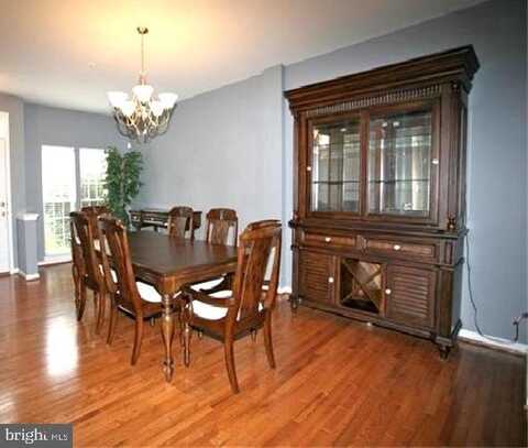 233 CREEKSIDE DRIVE, POTTSTOWN, PA 19464