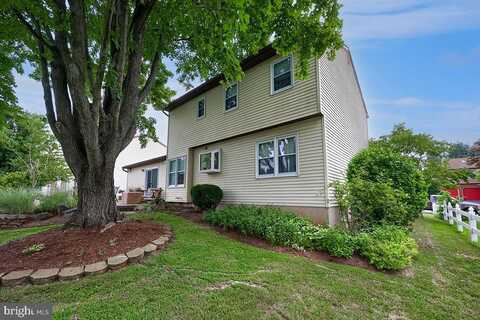 208 ROSE LANE, READING, PA 19606