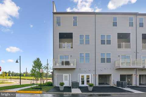 8996 KATHERINE JOHNSON AVENUE, MANASSAS, VA 20109