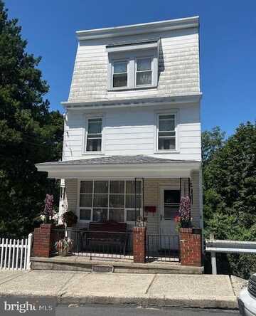 212 SPRUCE STREET, MINERSVILLE, PA 17954