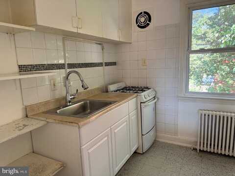 8512 GLENVIEW AVENUE, TAKOMA PARK, MD 20912