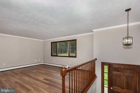 640 BOLLINGER ROAD, LITTLESTOWN, PA 17340