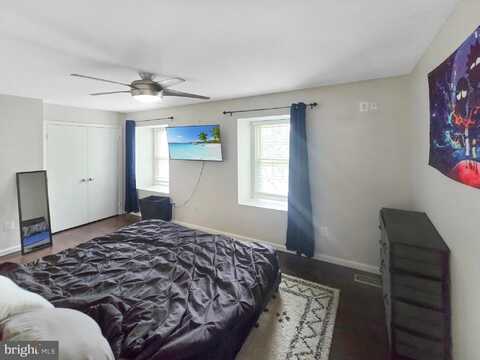 537 CONGRESSIONAL DRIVE, WESTMINSTER, MD 21158