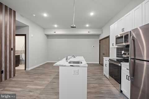 405 N SIMPSON STREET, PHILADELPHIA, PA 19151