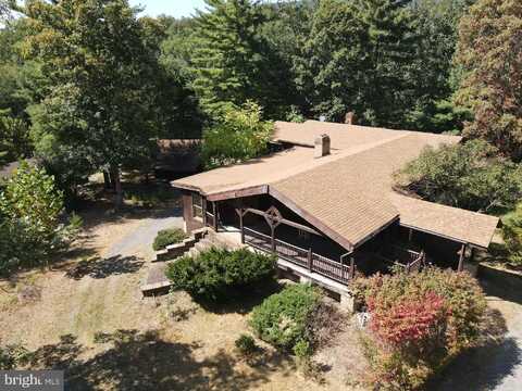 70 RADNOR DRIVE, DELRAY, WV 26714
