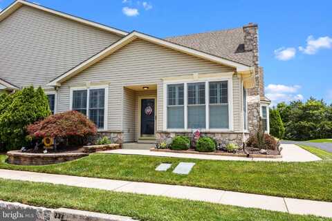 238 SUGARBERRY LANE, LANGHORNE, PA 19047