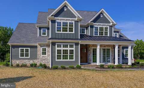 421 SOUTHAMPTON DRIVE, LITITZ, PA 17543