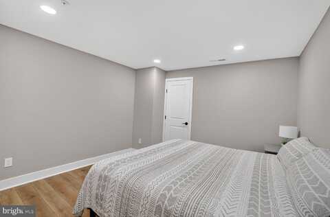 104 RETRIEVER WAY, SEVERNA PARK, MD 21146