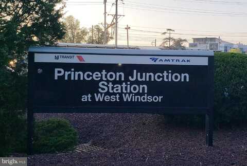 6 HALSTEAD PLACE, PRINCETON, NJ 08540