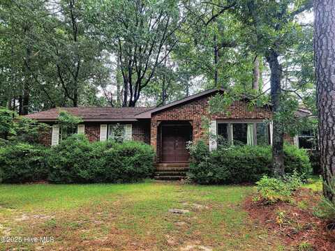 104 Putter Lane, Washington, NC 27889