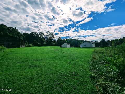 1053 The Lake Road, Clintwood, VA 24228
