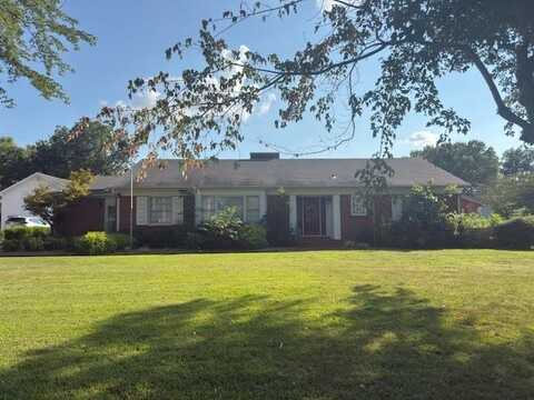 5610 Main St E, TREZEVANT, TN 38258