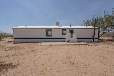 4746 N Mormon Flat Road, Golden Valley, AZ 86413