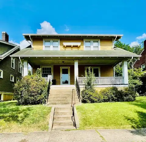 10 GREENWOOD AVENUE, Wheeling, WV 26003