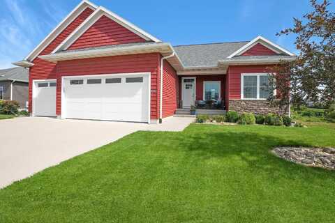 4123 Berry Hill Road, Cedar Falls, IA 50613