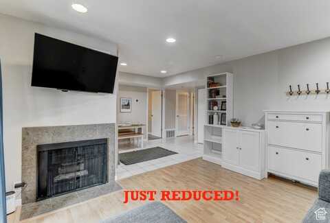 7204 S SHADOW RIDGE, Cottonwood Heights, UT 84047
