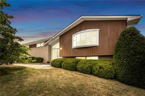 143 Herbst Road, Kennedy, PA 15108