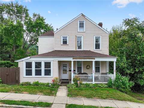 26 E Prospect Ave, Ingram, PA 15205