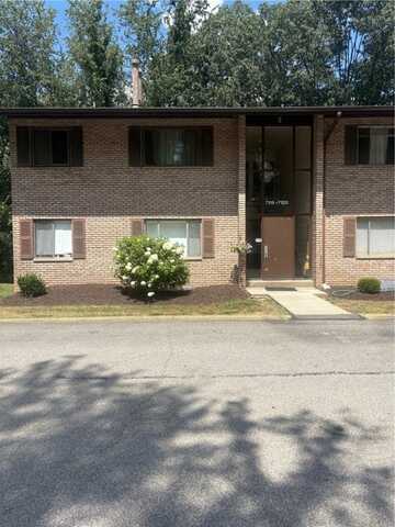 7116 Sanlin Dr, Crescent, PA 15108
