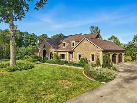 240 OLD MILL, Fox Chapel, PA 15238