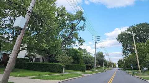 Chagrin, SHAKER HEIGHTS, OH 44122