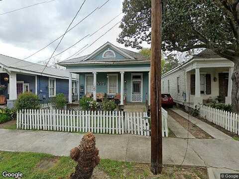 8Th, BATON ROUGE, LA 70802