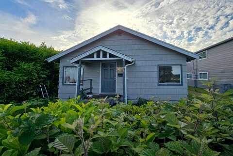 7Th, LONGVIEW, WA 98632