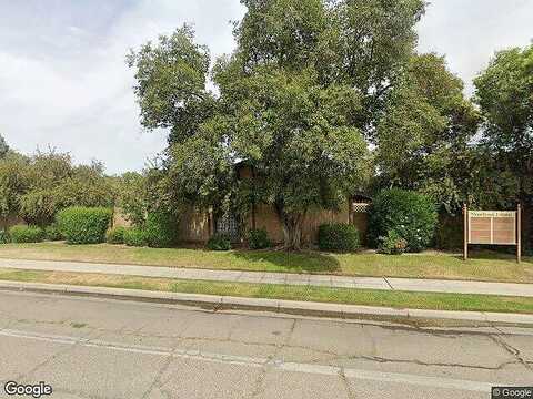7Th, FRESNO, CA 93726