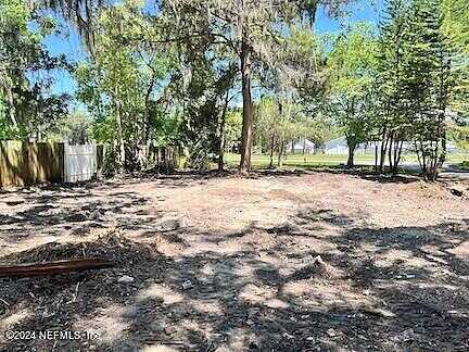 Goodwin, EAST PALATKA, FL 32131