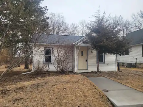 4Th, DODGE CENTER, MN 55927