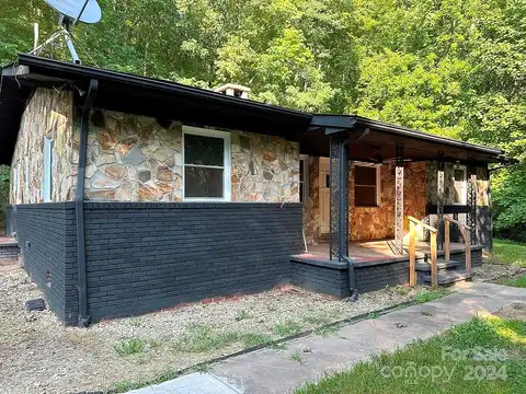 Laurel Springs, BRYSON CITY, NC 28713