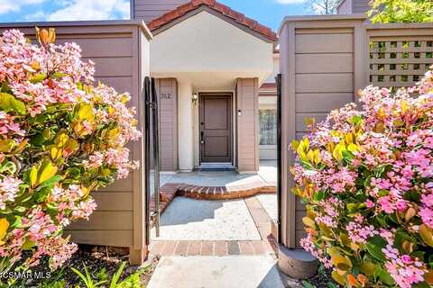 Via Colinas, WESTLAKE VILLAGE, CA 91362