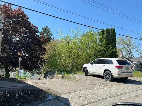 Central, LAKE ORION, MI 48362