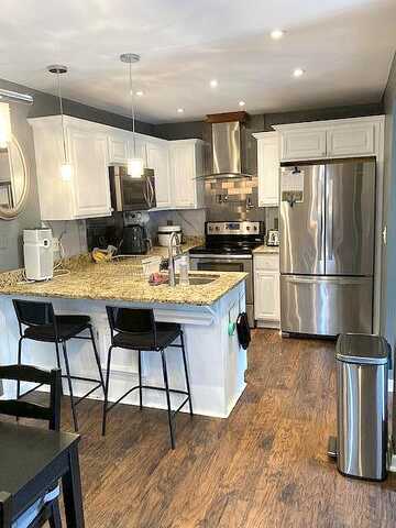 Highlander, SAINT PAUL, MN 55122